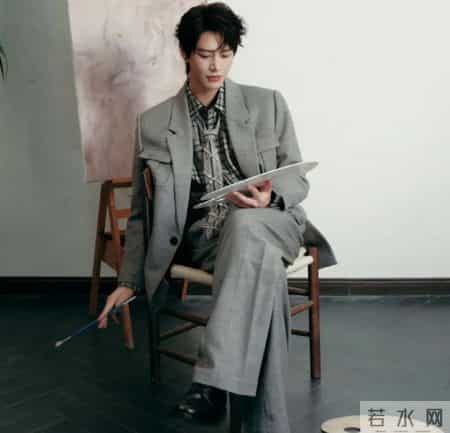 男顶流被实名举报涉毒，晒无犯罪记录自证未涉毒，律师解读：无效自证，两码事；举报人自称是其前女友