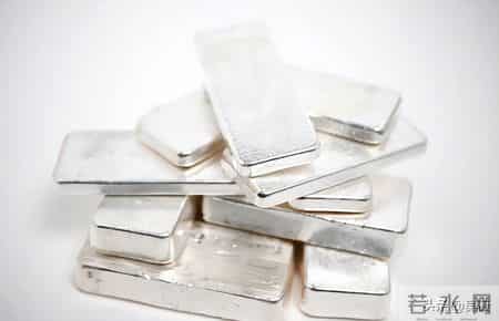 情侣钻戒不如一个银杯？白银暴涨150%，买白银是买未来？