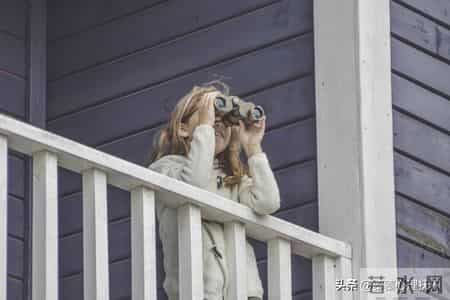 “毁掉”孩子的一双眼睛要多久？一个寒假就够了！3个动作不要做