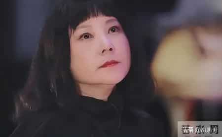 结婚23年她的内衣都是丈夫洗，在丈夫入狱后，她为夫还债三千万