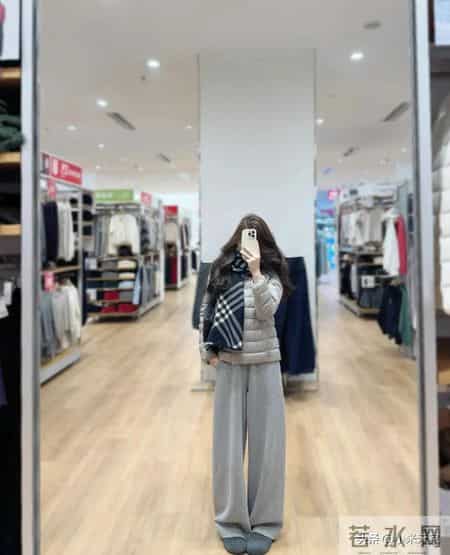 优衣库这件“排骨羽绒服”，我穿去上班被3个同事要链接