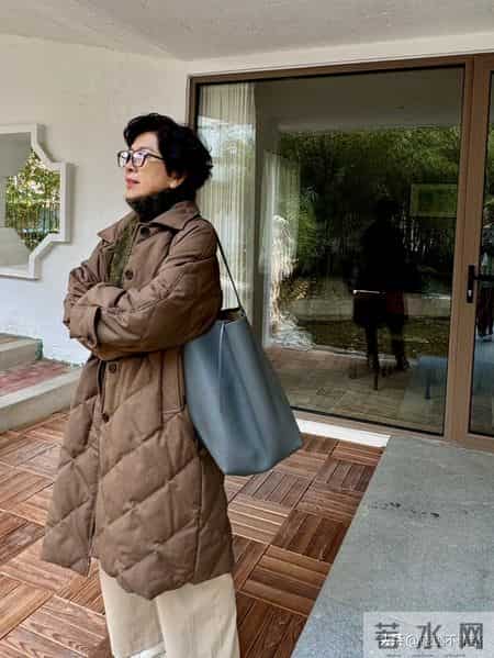 同样是60岁，“会打扮”和“不会打扮”差别多大？看完对比我惊了