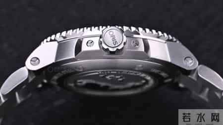 安利一块冷门但惊艳的潜水表，这绿盘绝了