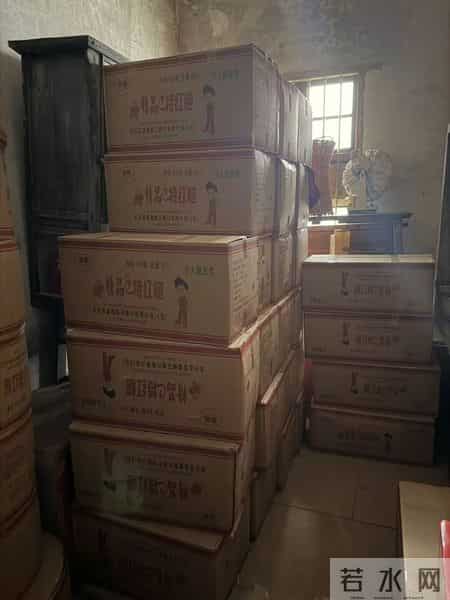 非法储存烟花爆竹，湖南郴州一男子被拘留