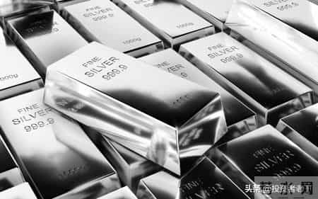奢侈产品钻石被抛弃，廉价白银受追捧，二者行情为何天差地别？