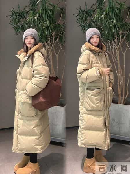 别再乱买羽绒服了！18套「卡其色系+同色系穿搭」公式显瘦又高级