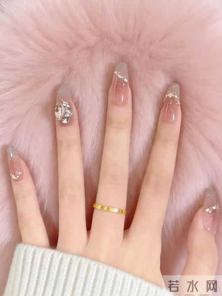 谁的美甲这么仙~闺蜜碰头款来啦