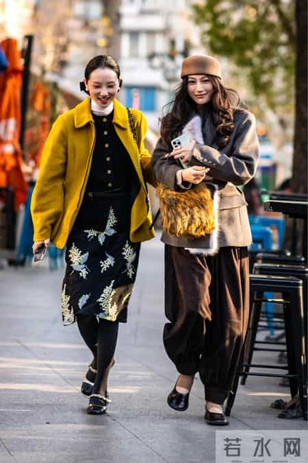 上海街拍，看看大都市的“不费力的时尚”穿搭