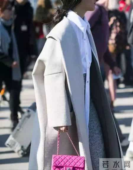 冬天大衣8大穿搭雷区!第5个最显老,90%的人都中招了!