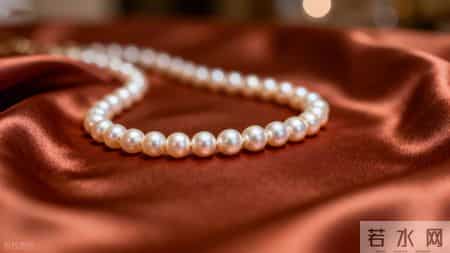 西方讲品牌故事，几十万的皇室珠宝，在国内是几十块的地摊货？