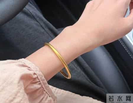 一个50克的金手镯，在三四线城市什么水平？