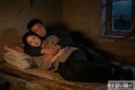 我娶了村里没人要的石女，婚后这晚她突然跪地痛哭：我对你撒了谎