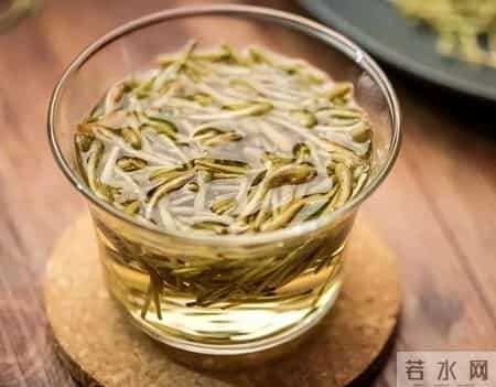 河南一56岁女子,长期坚持喝蒲公英泡水,后来身体怎么样了?