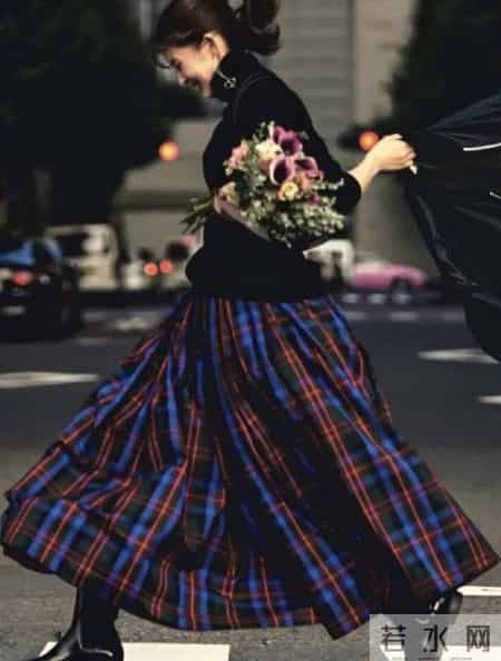 “复古风”突然大火!从20岁到60岁,优雅从不迟暮!