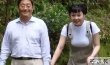 结婚23年她的内衣都是丈夫洗，在丈夫入狱后，她为夫还债三千万