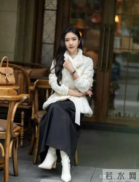 冬季火出圈的『伞裙』，上身美到被反复夸！