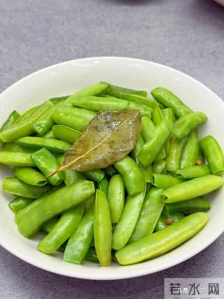 今年腊八不一般，老人说“腊八吃5样，一年病不沾”，吃哪5样？