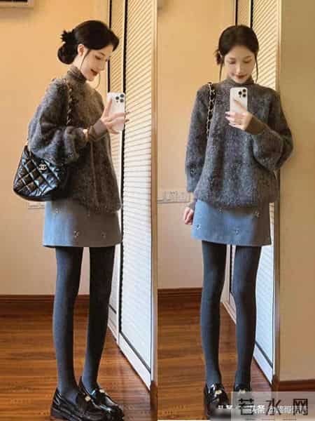 一裙多穿：休闲减龄棕色半身裙+德训鞋秋冬棕色系的百变通勤风，