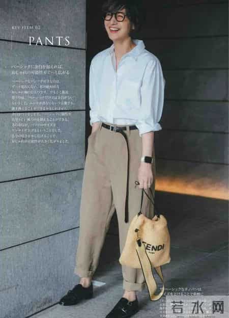 53岁富冈佳子为何如此受欢迎？除穿搭连头发都有人模仿，看完就知