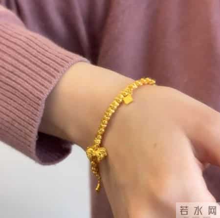 周大福“好事花生”好事发生~黄金手链来啦!