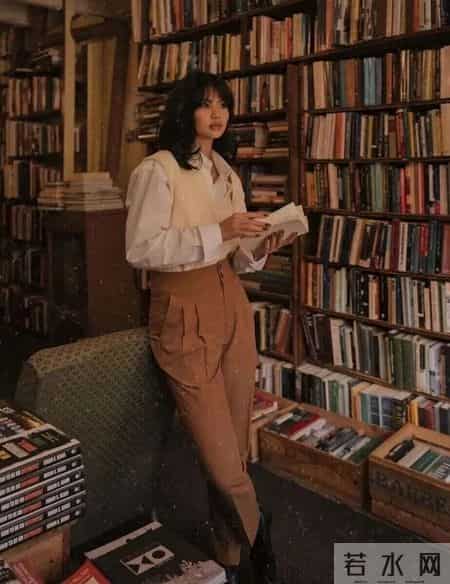 “复古风”突然大火!从20岁到60岁,优雅从不迟暮!