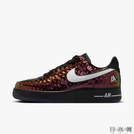 耐克悄悄发布了一款形似LV联名的Air Force 1新作……