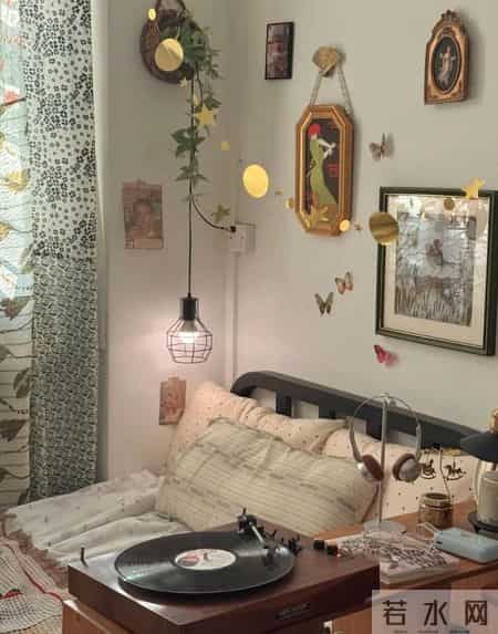 广东一姑娘的房子火了，满满当当，仅“一窗帘”就圈粉无数，晒晒