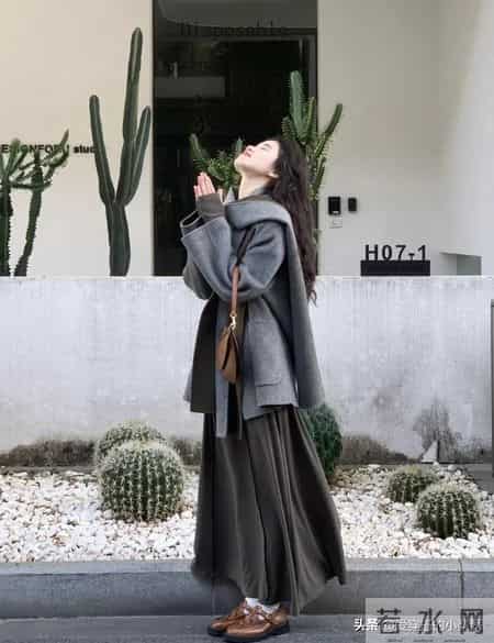 冬季火出圈的『伞裙』，上身美到被反复夸！