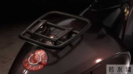 献礼马年，驭见新章！VESPA发布946 HORSE 马年限量版