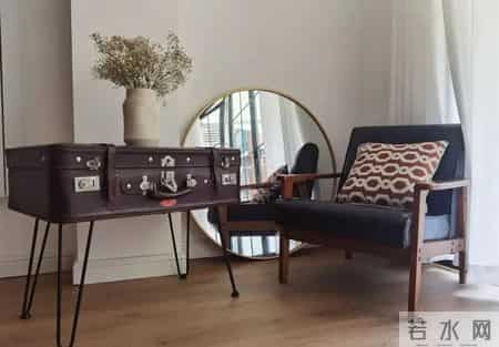 “闲置的行李箱”太占空间？看完网友的妙用后，发现全是脑洞啊