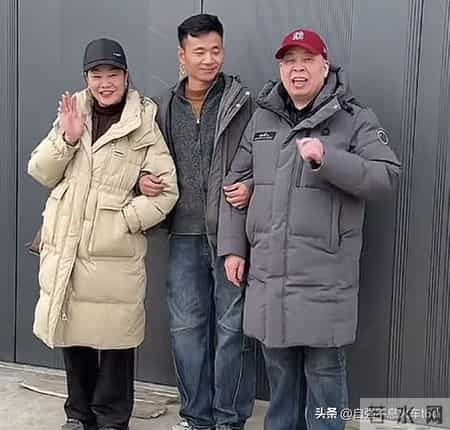 天啊！厉怀远这个举动，网友们隔着屏幕都能感觉到他满满的情感。