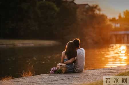 还清房贷的中年人，突然不会活了