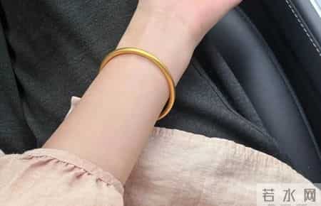 一个50克的金手镯，在三四线城市什么水平？
