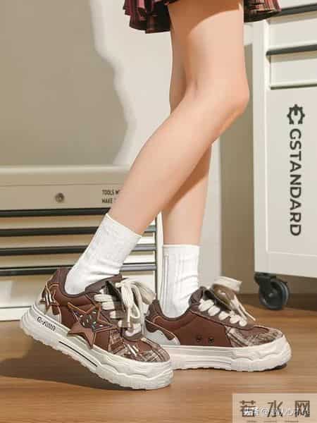 曾被吹上天，如今却跌落神坛的4个国产运动鞋，看谁还在乱跟风？