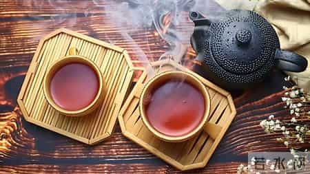 茶是老年痴呆的“催化剂”？医生反复强调：上了年纪，3种茶少喝