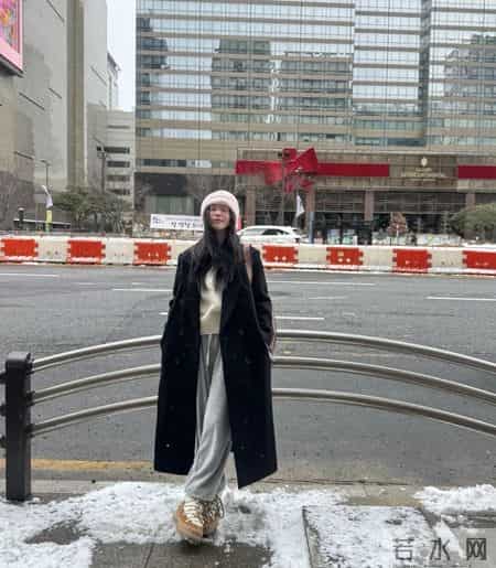 懒人配色法则:有这4个颜色,秋冬穿搭再也不发愁!