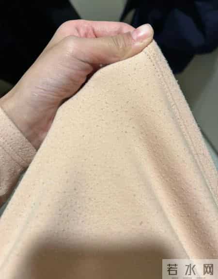 这7种衣服，在内行人眼里就是“大垃圾”，买了才是大冤种