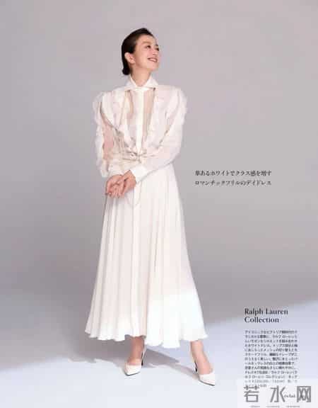 日系穿搭-最素的颜色 ，这样简单穿，也有万般风情