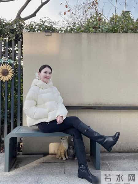 买国货羽绒服,别只盯着波司登!这5个小众品牌,不烂大街还便宜