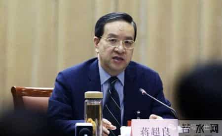 超哥为何给家中的小保姆买房？