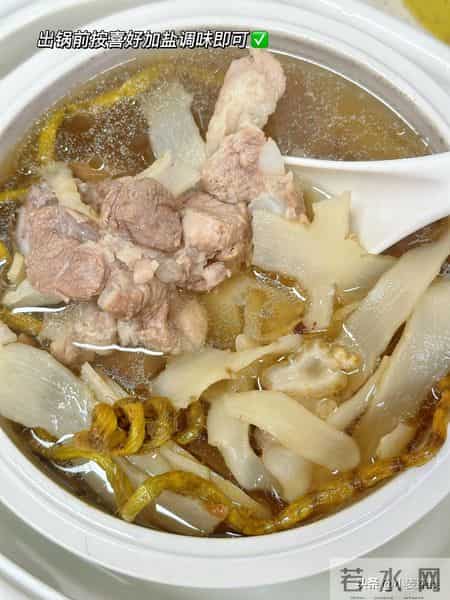 "睡眠不好，多是肝火旺"，建议多喝这4种汤，助睡眠，一觉到天亮