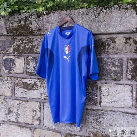 重磅交易：砸15亿！安踏抄底彪马成最大股东，意大利队经典成回忆