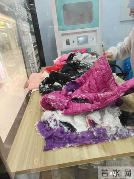 不穿的“羽绒服”千万别扔!学中年阿姨这样改造,一件都不会浪费