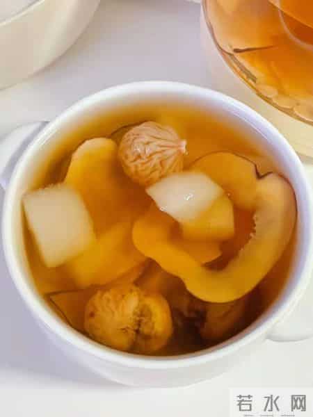 冬天吃一果,中药不用喝,一健脾,二安神,三补气血,冬天要多吃