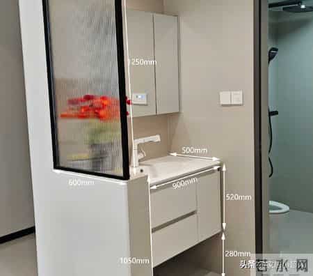 为啥年轻人卫生间不装洗手台了?看了这户人家,终于明白了