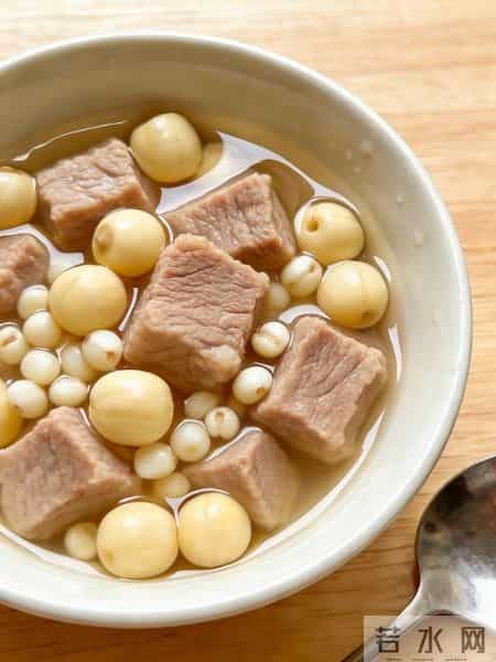 莲子搭一物，肺里垃圾一扫光！连喝2天，喉咙不痒痰也没了