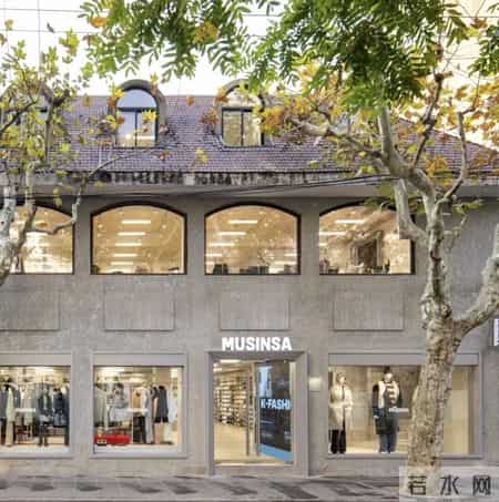 一年狂销240亿，与安踏联手，“韩国优衣库”押注中国市场