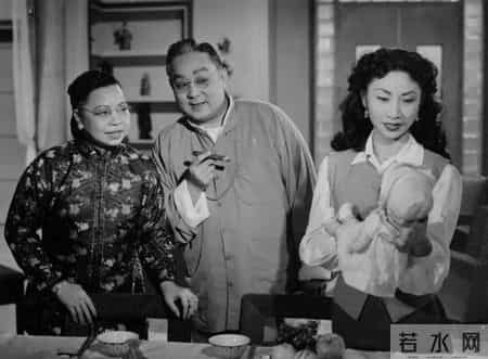 顺嫂在温哥华带曾孙，演了一辈子戏却说现在才开始演自己。