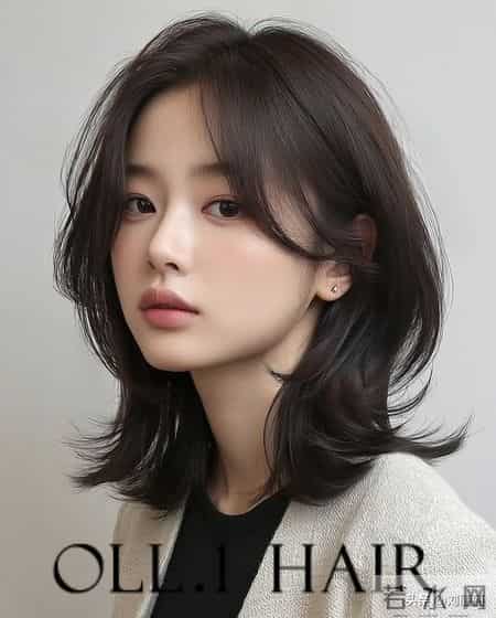 韩式层次发型：不费力的精致氛围感