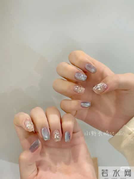 跟新年很适配的贵气美甲更新啦